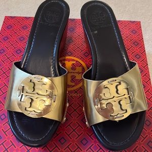Tory Burch wedges Gold Metallic
